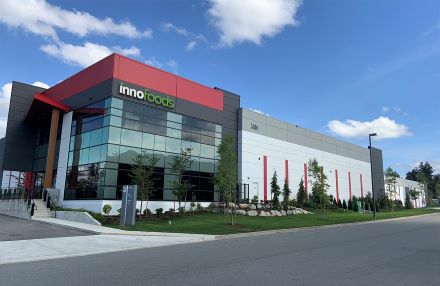 Inno Foods Firmengebäude mit Logo